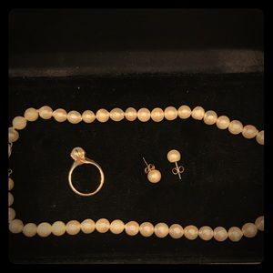 Natural Pearl necklace, ring and earring set